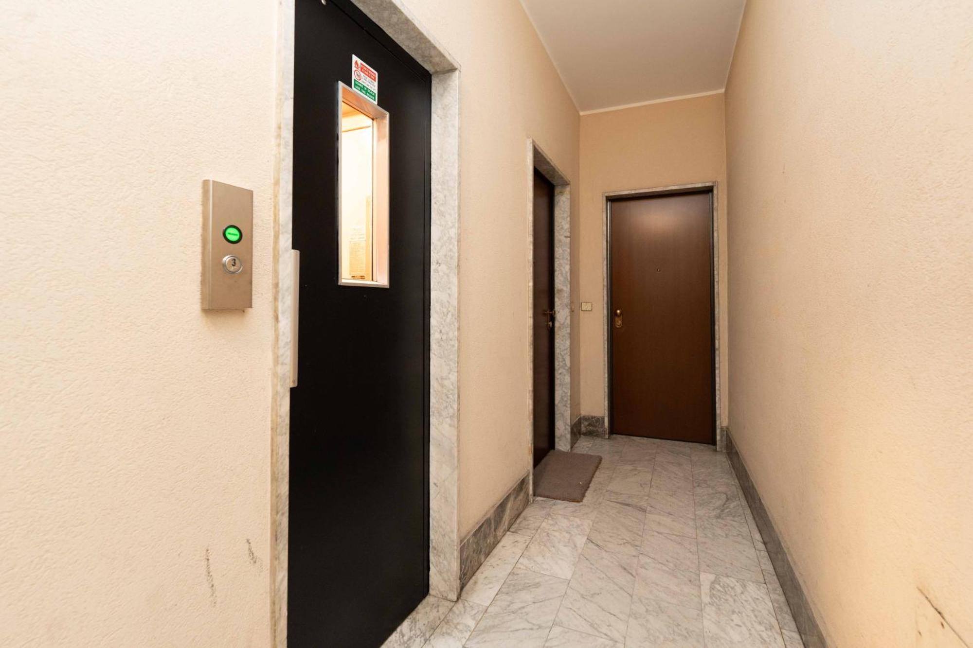 Suite 12 Milano Centro Parking Free Exteriör bild
