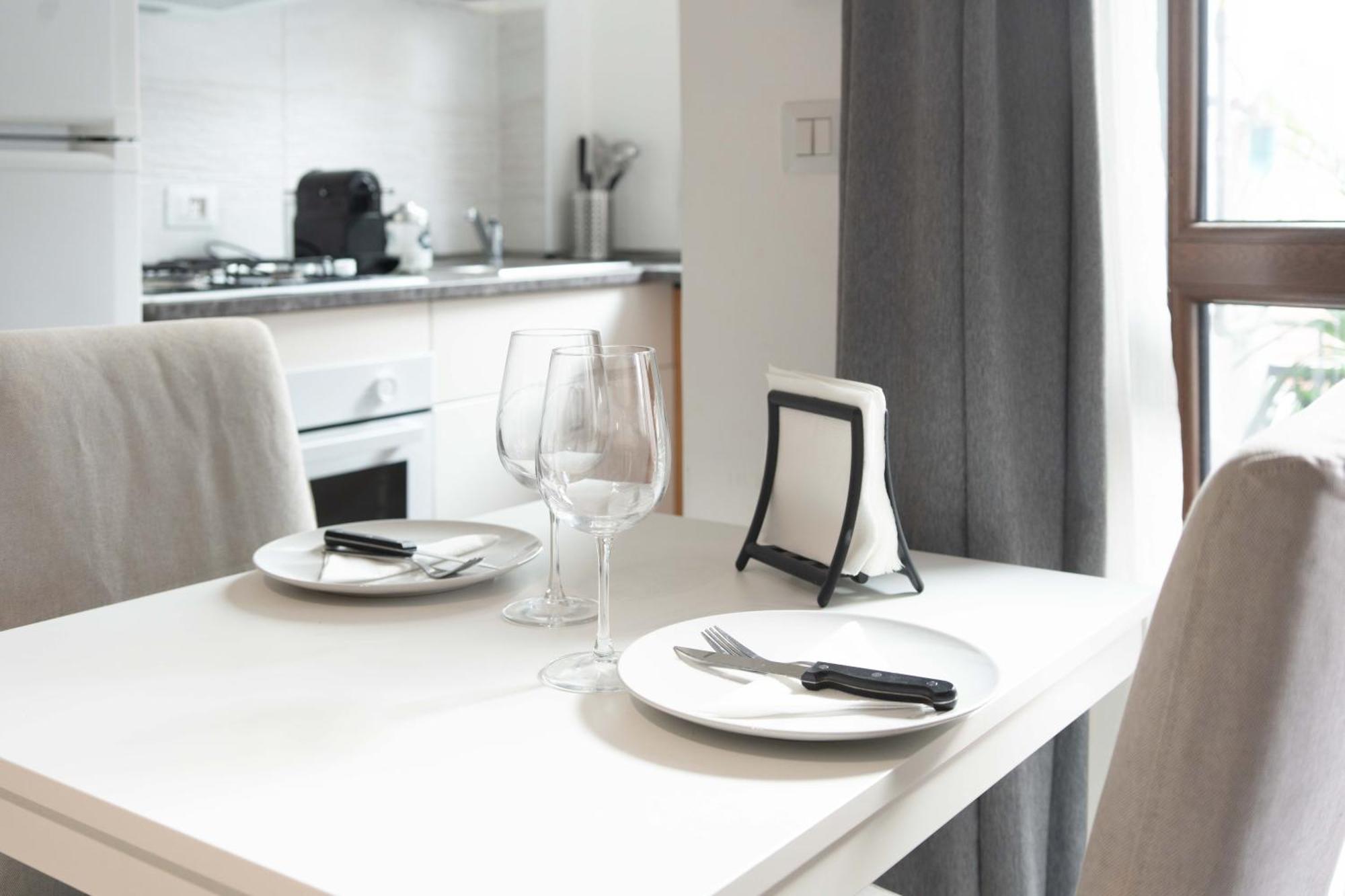 Suite 12 Milano Centro Parking Free Exteriör bild